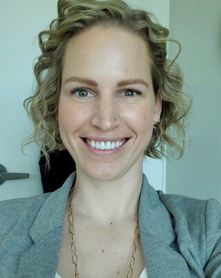 Eva Holden profile image
